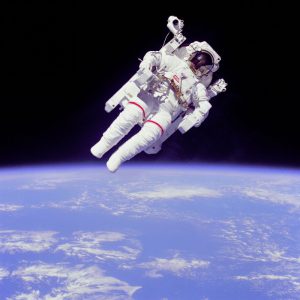 まだ子供に単語を覚えるのに苦労している 接辞で楽しく覚える Astronaut アイリス英会話クラブ 奈良市菖蒲池 新大宮 オンラインレッスン まだ子供に単語を覚えるのに苦労している 接辞で楽しく覚える Astronaut アイリス英会話クラブ 奈良市菖蒲池 新大宮 オンラインレッスン
